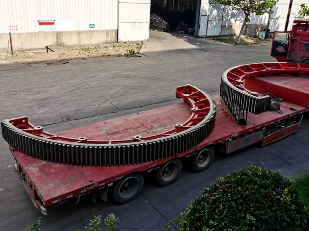 Split girth gear